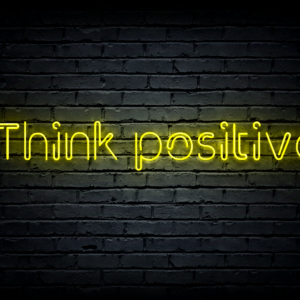 Led neono iškaba „Think positive”